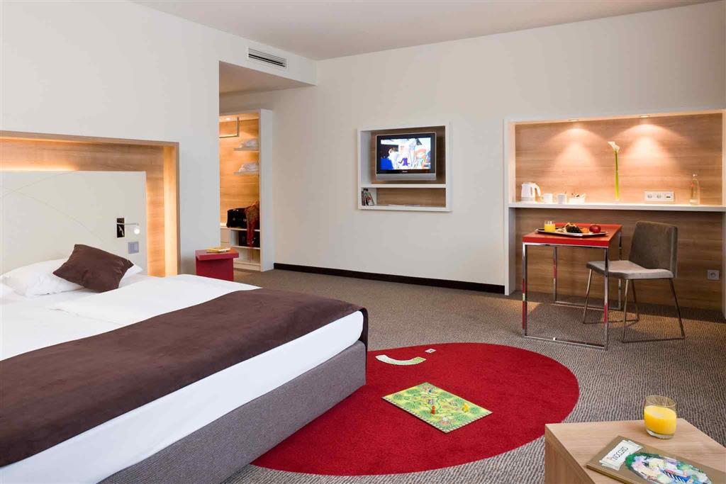 Mercure Hotel Stuttgart Airport Messe Exterior foto